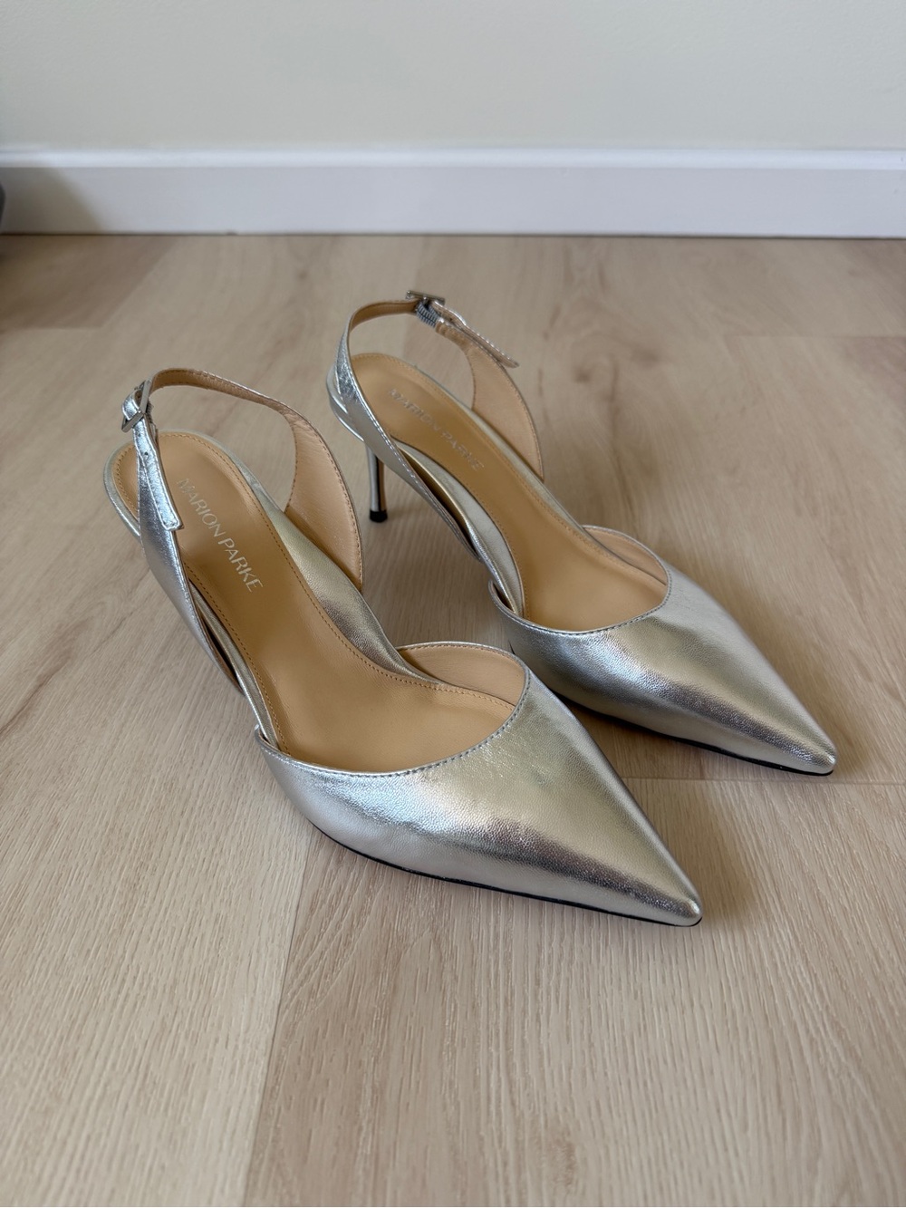 Marion Parke Classic Slingback 70 | Silver Metallic